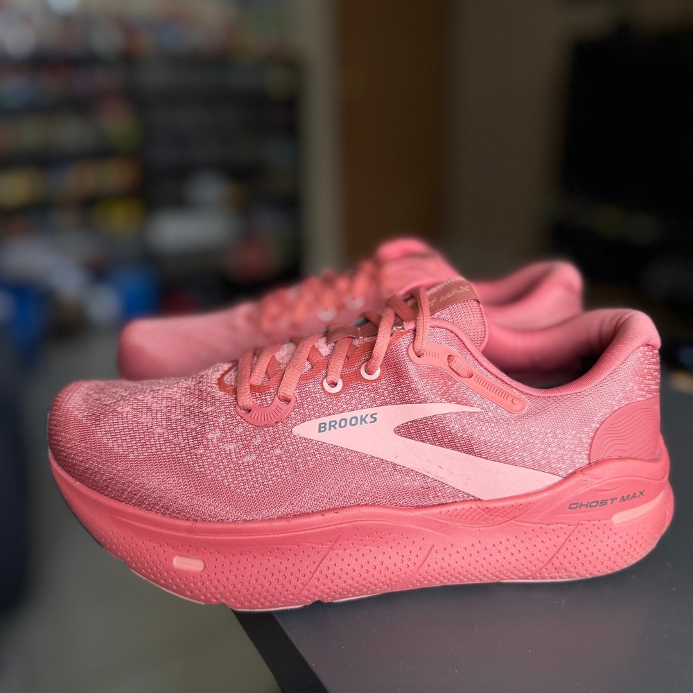 Brooks Ghost Max Running Shoes Womens 8 Pink Cushioned Sneakers 1203951B621